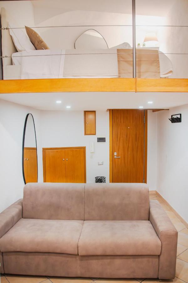 La Pigna Apartment Наполи Екстериор снимка