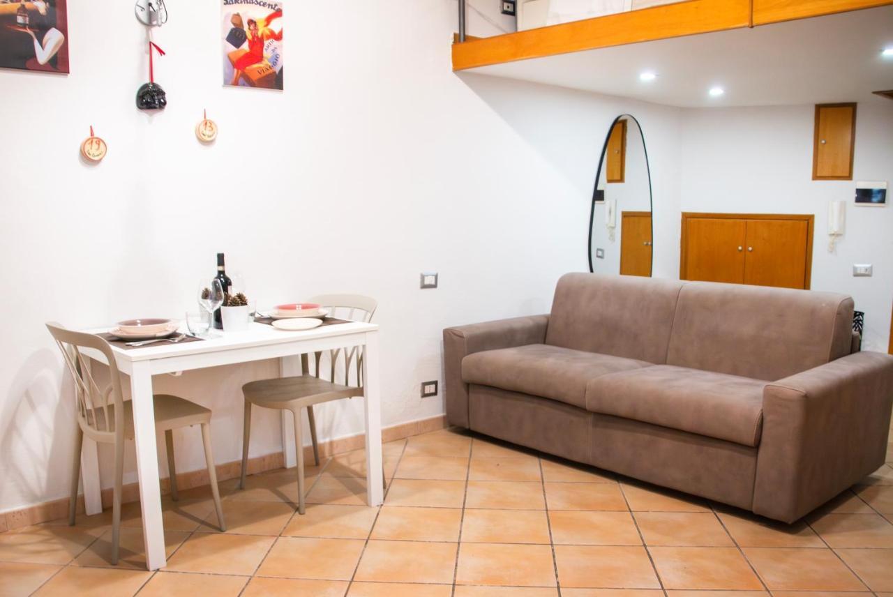 La Pigna Apartment Наполи Екстериор снимка